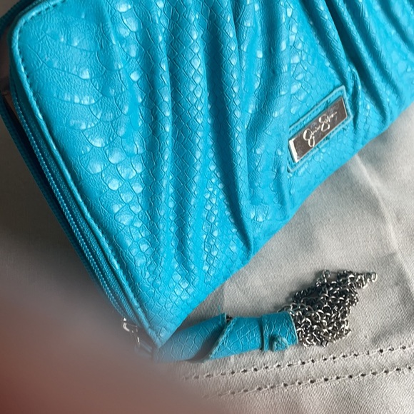 COPY - Jessica Simpson Clutch - Picture 5 of 6